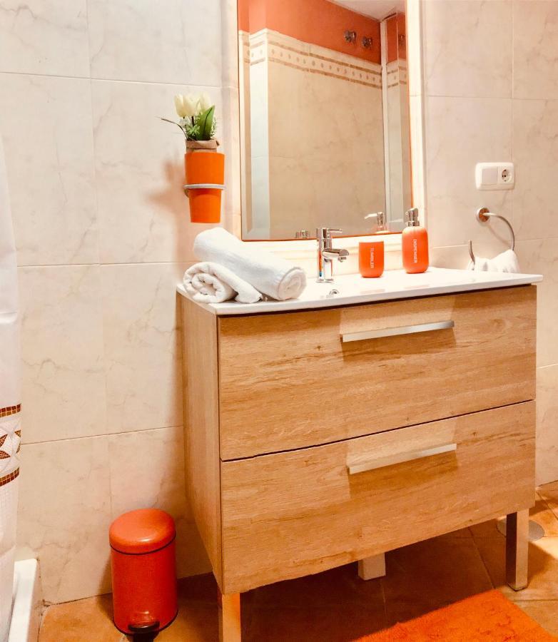 Apartamento El Barco 1 linea PLAYA, PARKING, WIFI Torrox Exterior foto