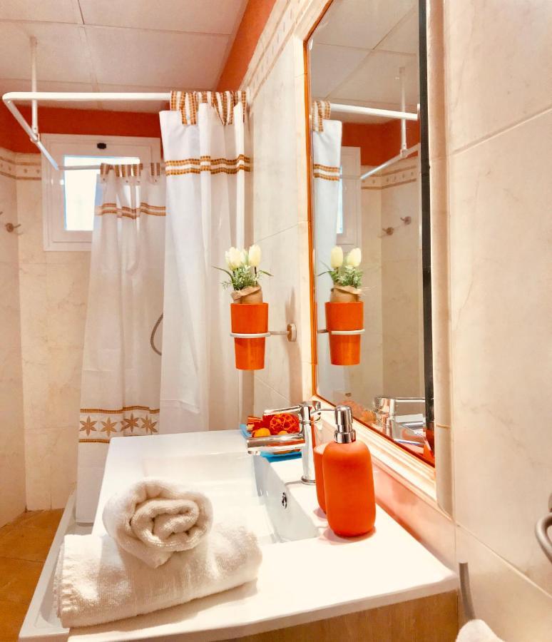 Apartamento El Barco 1 linea PLAYA, PARKING, WIFI Torrox Exterior foto
